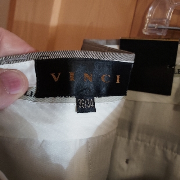 VINCI Italiana Collezione Men's Gray W/ white Pin Striped Squares, Pleated Pants - Picture 11 of 12